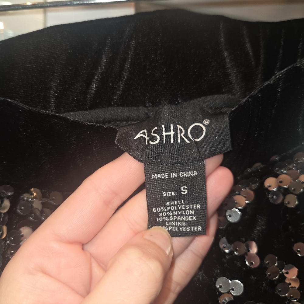 Ashro Sparkling Black and Silver Sequin Leggings Size Small NWT - Picture 3 of 3